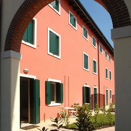 Corte Dei Cedri Szálloda 2*